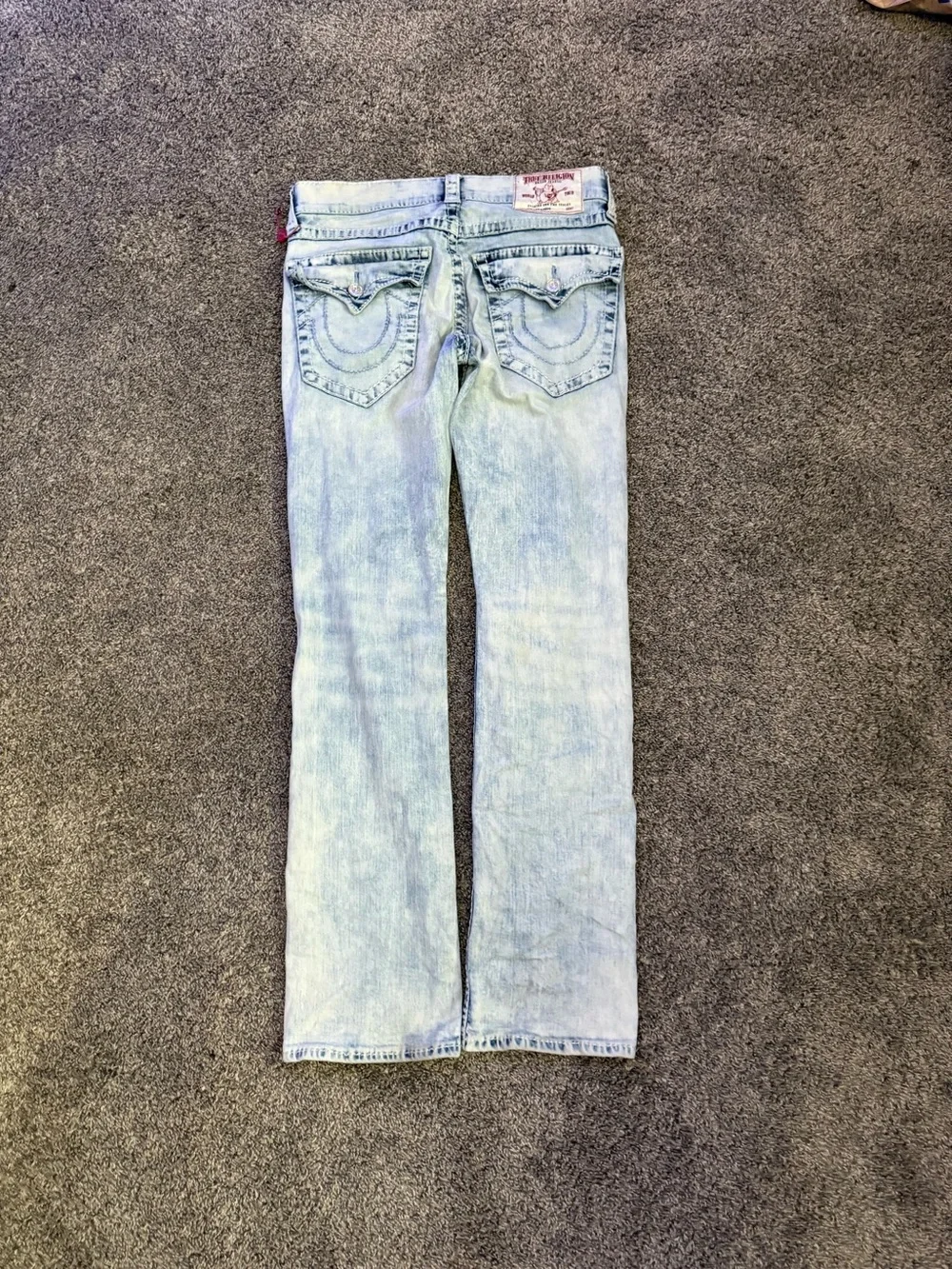 True Religion Ricky Big T Flap Straight Jean
